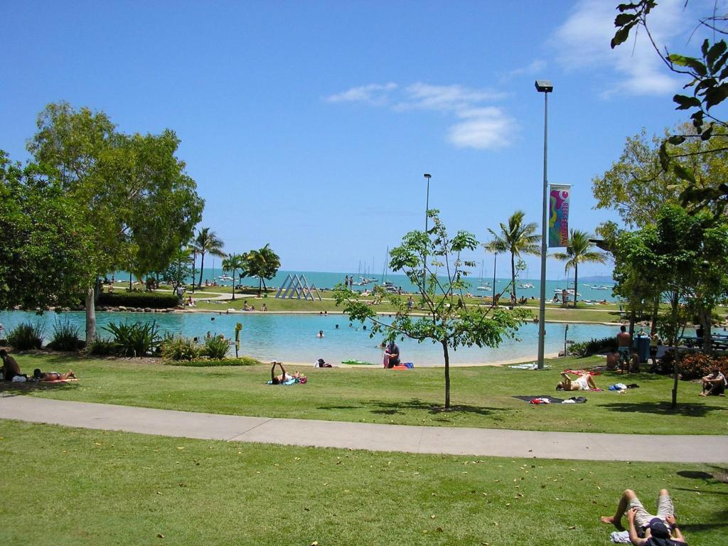 Whitsunday On The Beach Airlie Beach Zewnętrze zdjęcie
